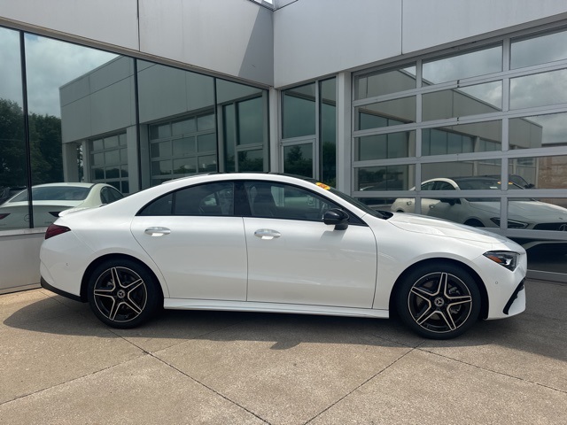 2025 Mercedes Benz CLA 250 4MATIC photo 4
