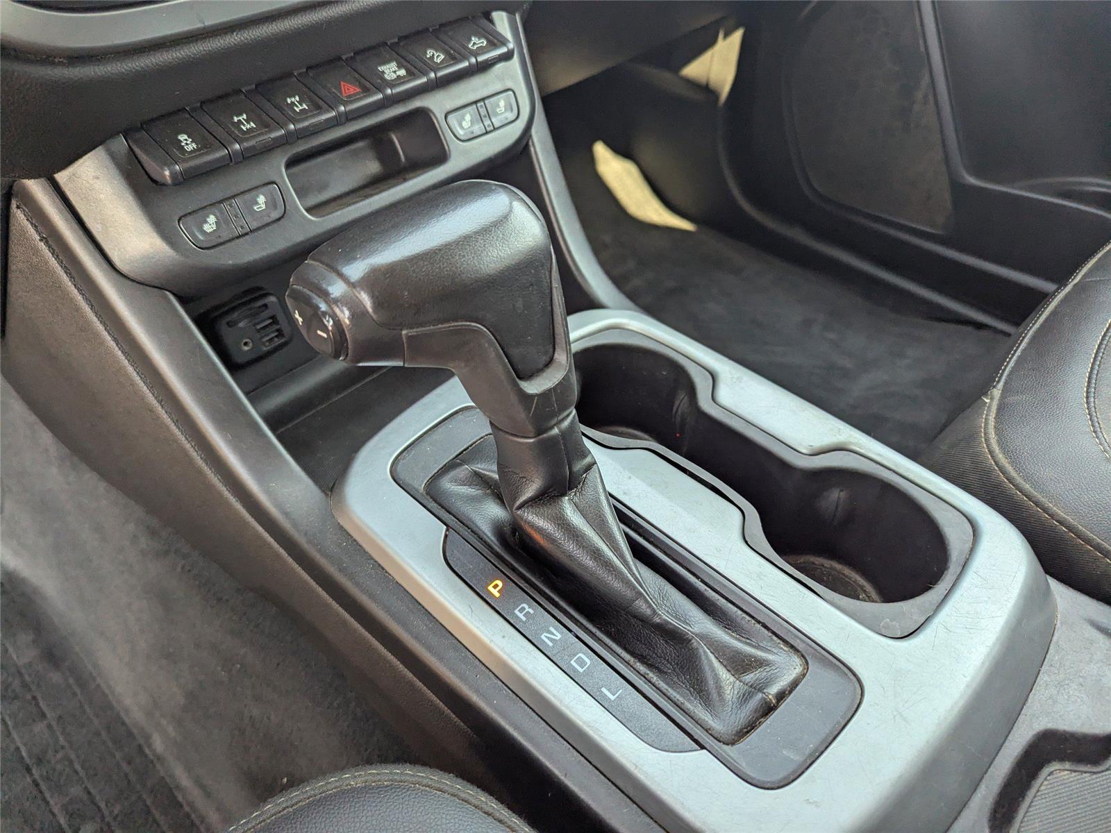2019 Chevrolet Colorado ZR2 photo 24