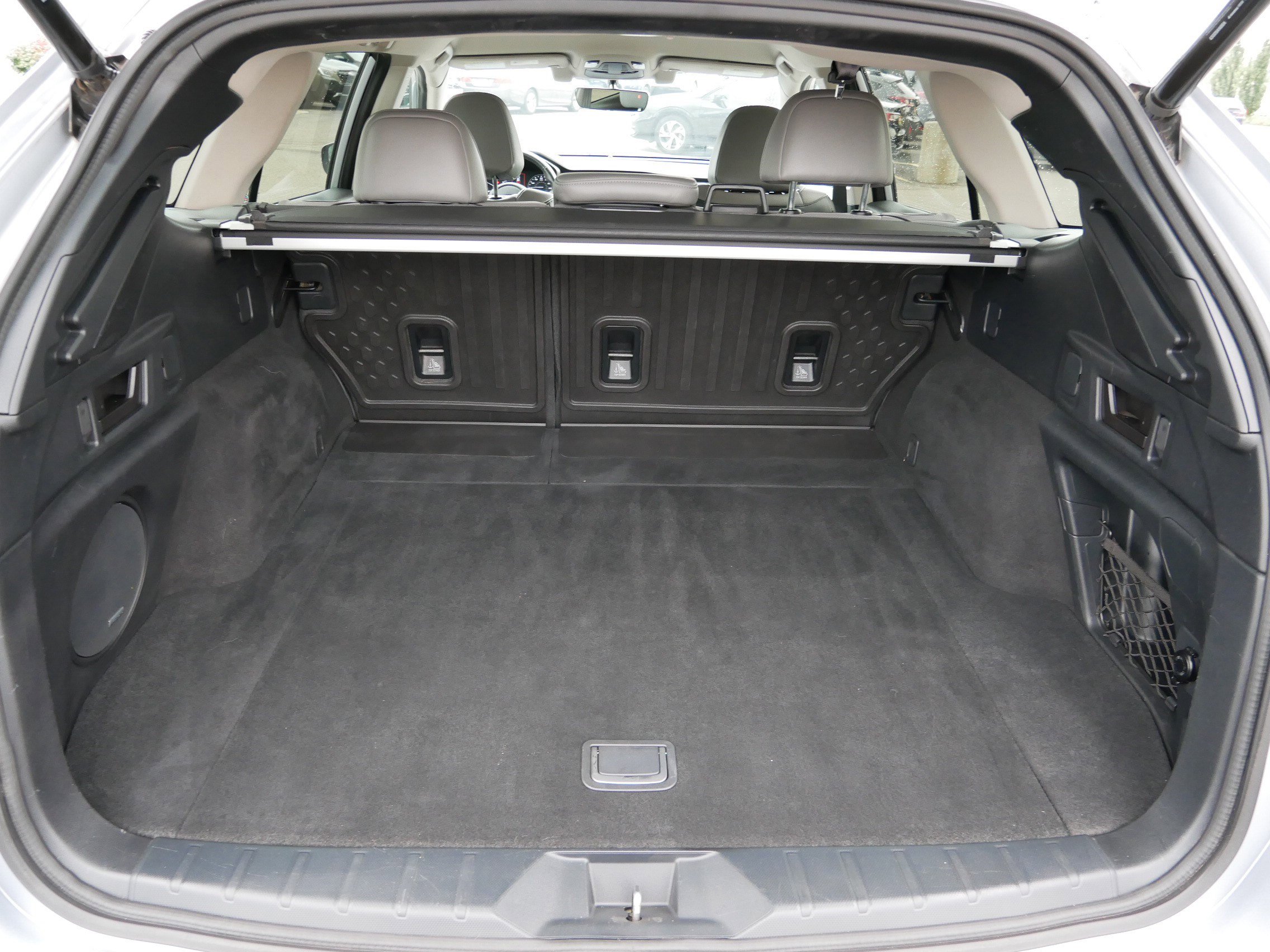 2020 Subaru Outback Limited photo 18
