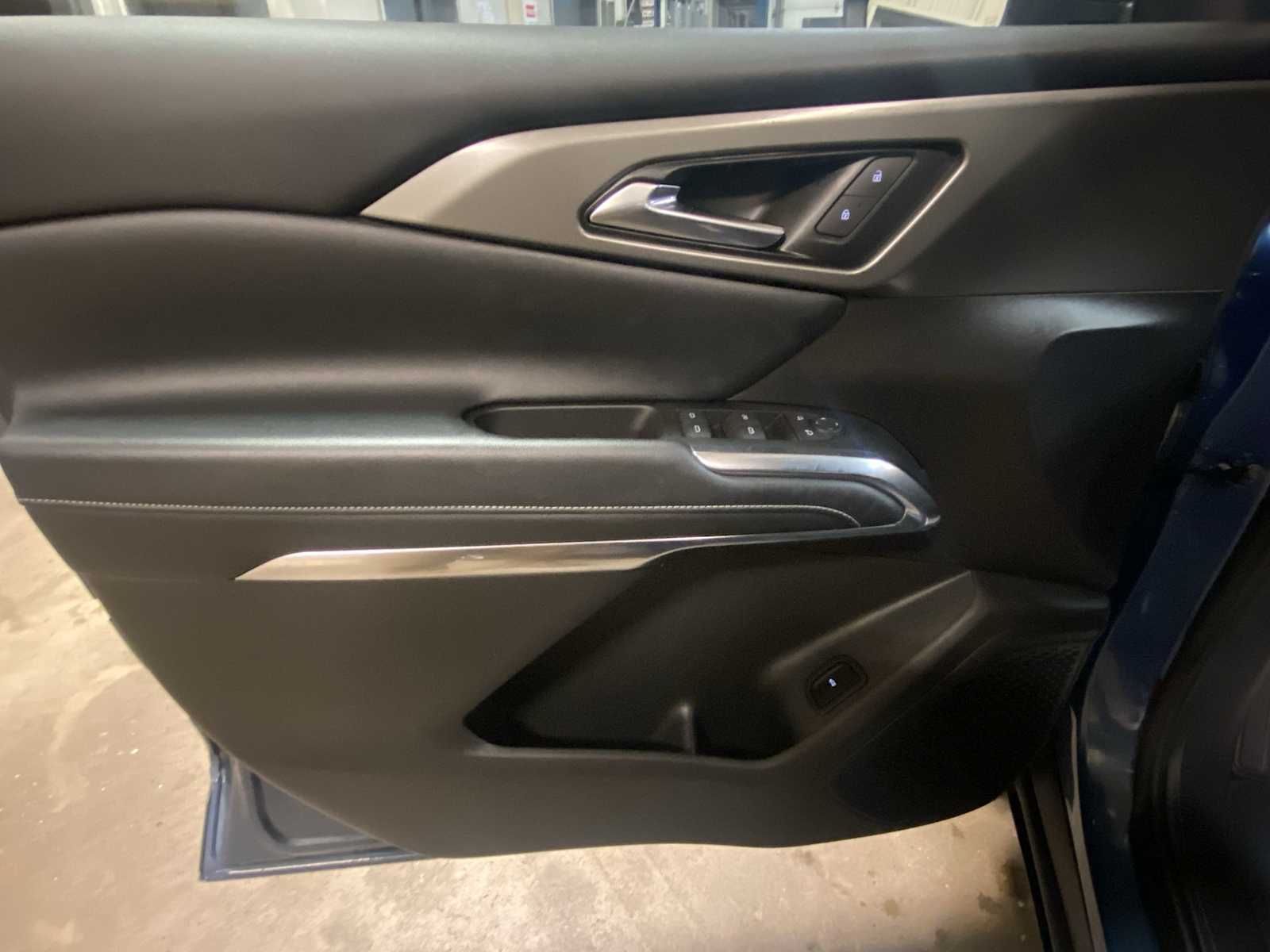 2025 Chevrolet Traverse photo 18