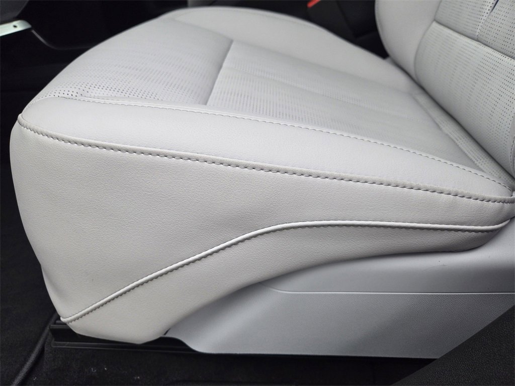2025 Cadillac Lyriq Sport photo 25