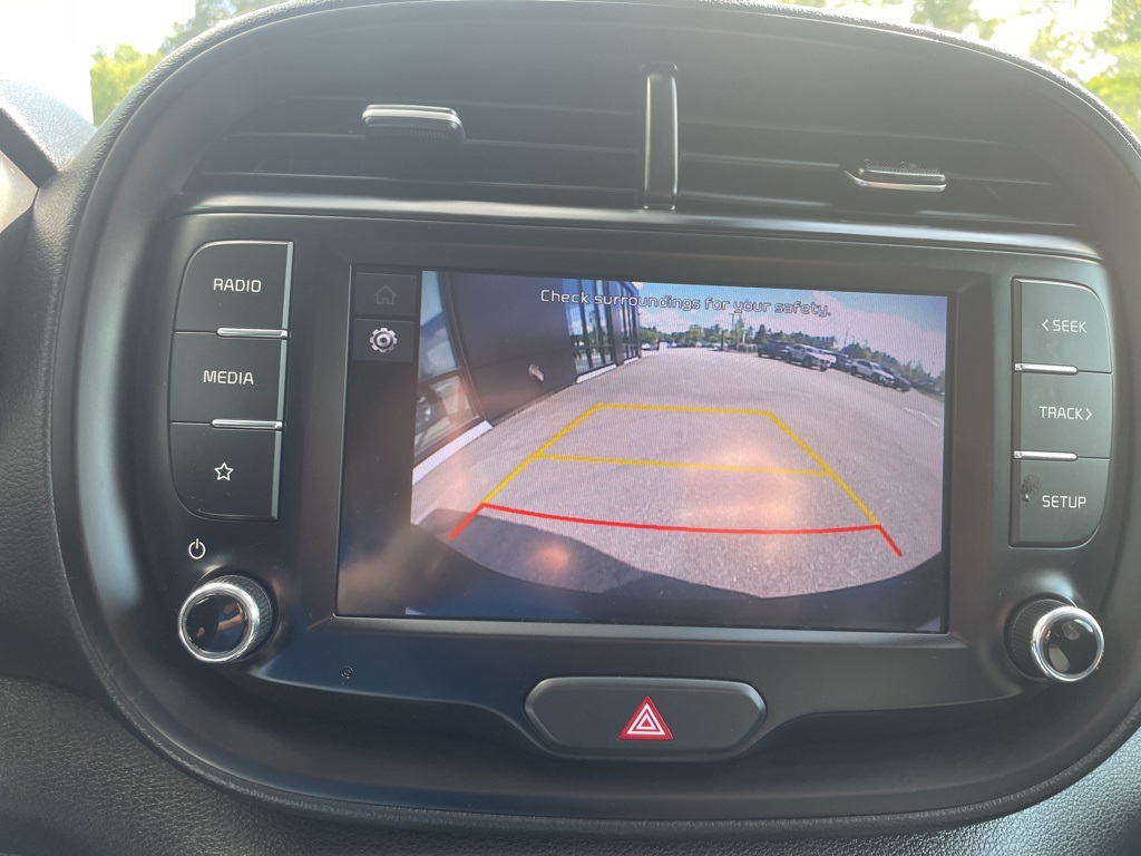 2022 Kia Soul LX photo 6