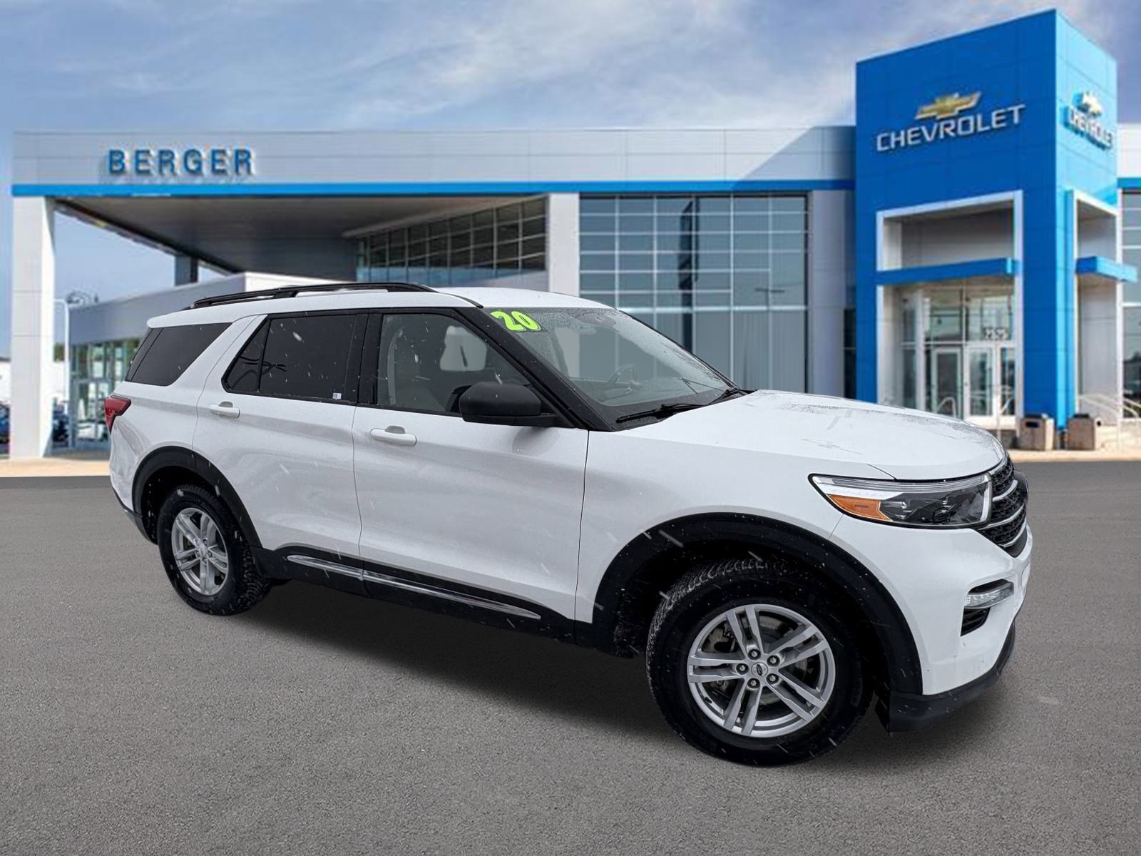 2020 Ford Explorer XLT's photo