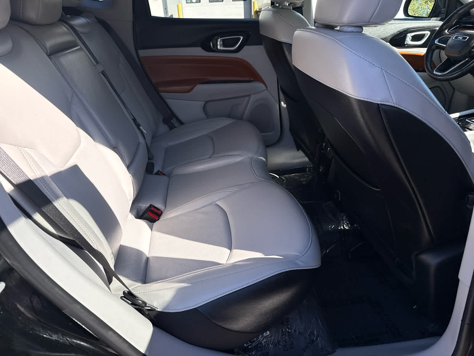 2022 Jeep Compass Limited photo 12