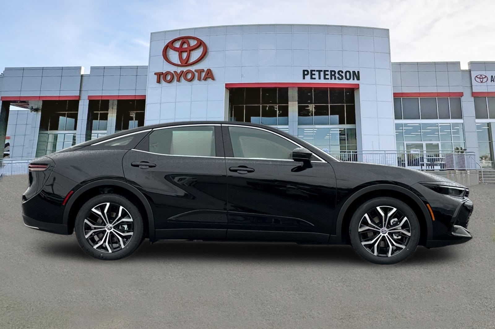 2026 Toyota Crown Limited photo 3