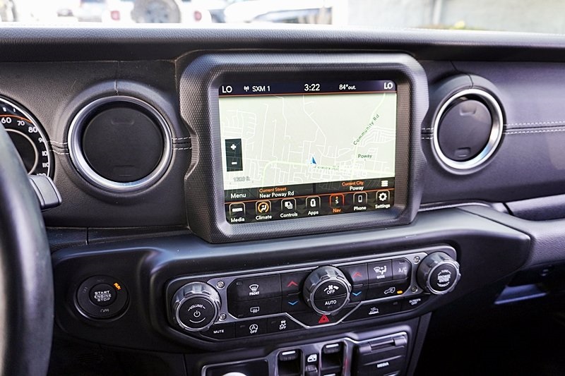 Certified Used 2021 Gray Jeep Overland image 28