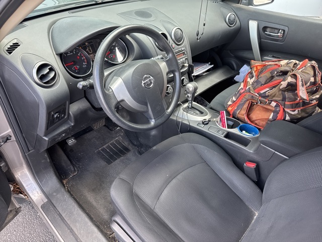 2014 Nissan Rogue Select S photo 5