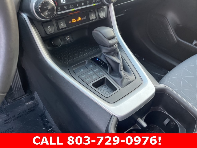 2023 Toyota RAV4 XLE photo 26