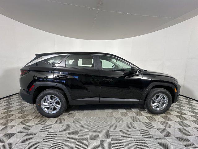 2026 Hyundai Tucson SE photo 8