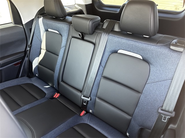 2025 Ford Bronco Sport Outer Banks photo 11
