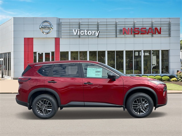 2025 Nissan Rogue S photo 2