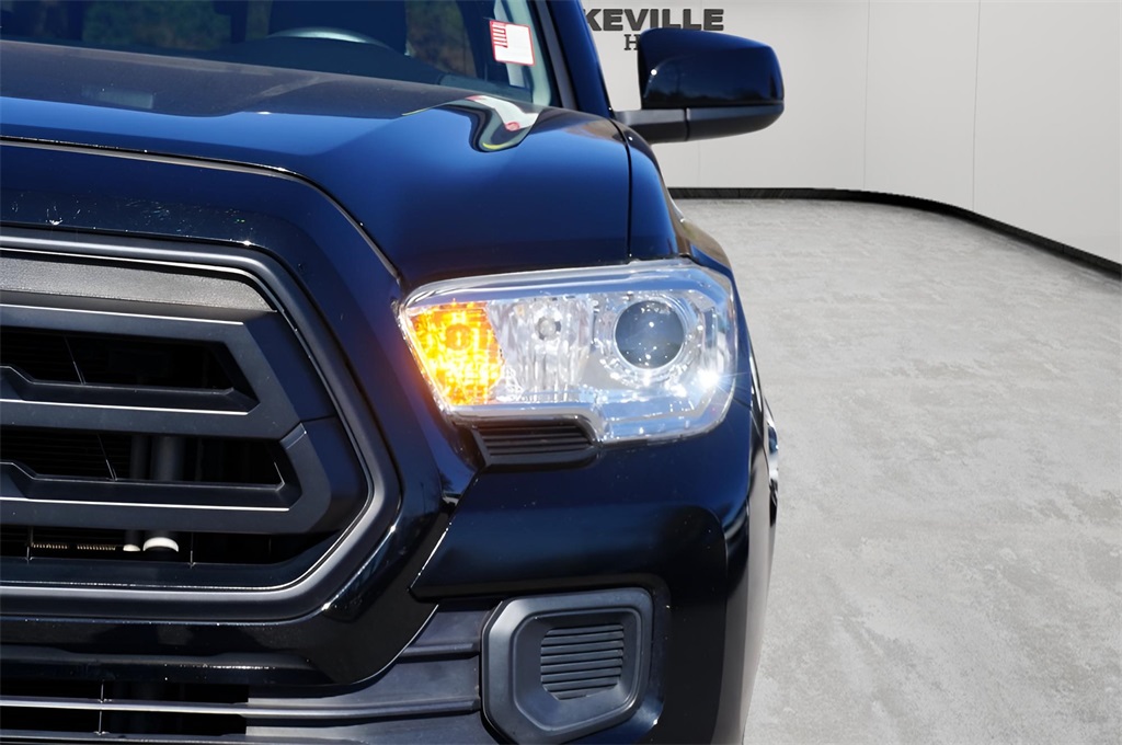 2023 Toyota Tacoma SR 4x4 Access Cab photo 3