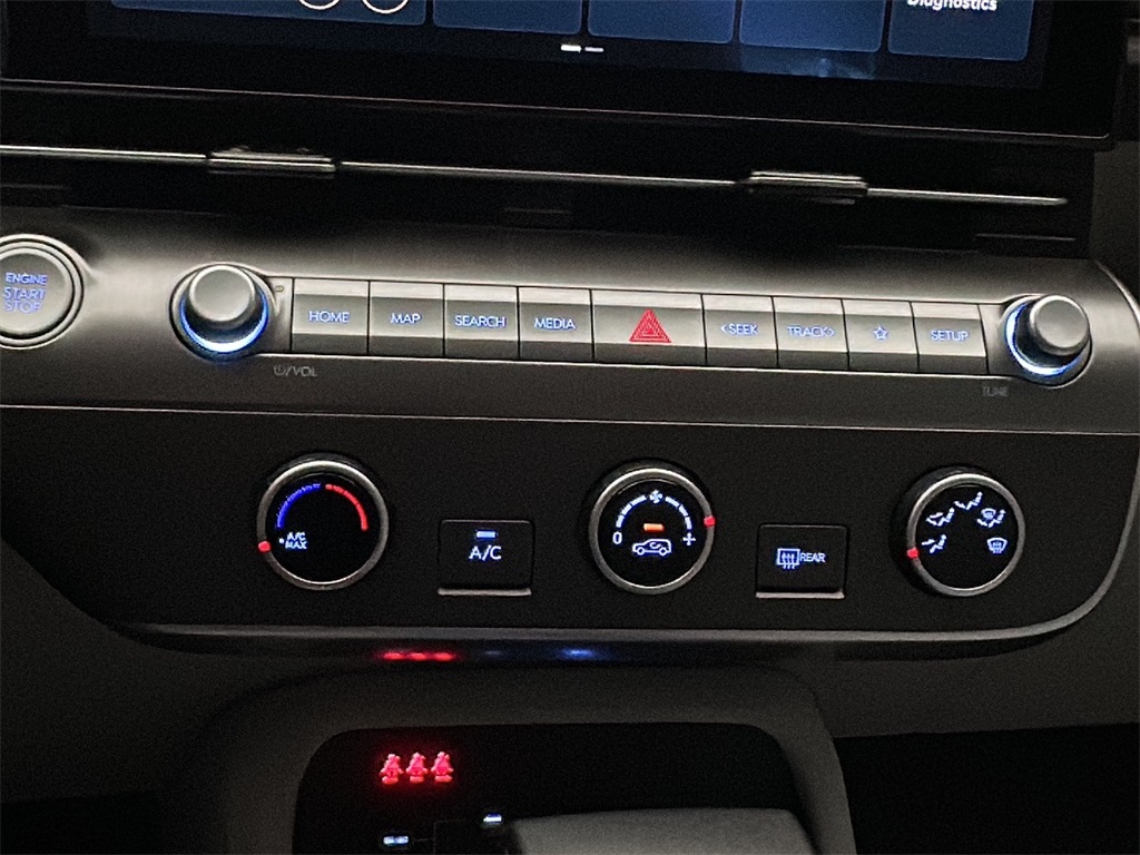 2026 Hyundai Kona SE photo 17
