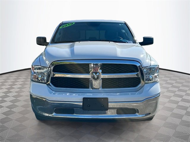 2019 Ram 1500 Classic SLT photo 2
