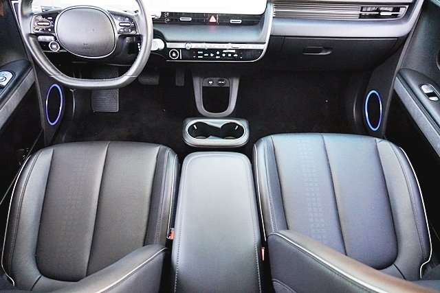 Used 2023 Gray Hyundai SEL image 18