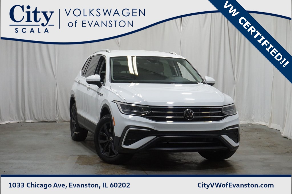 2024 Volkswagen Tiguan SE's photo