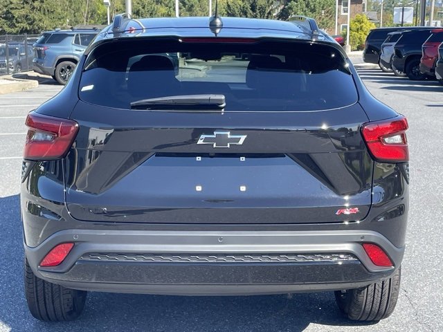 2025 Chevrolet Trax photo 5