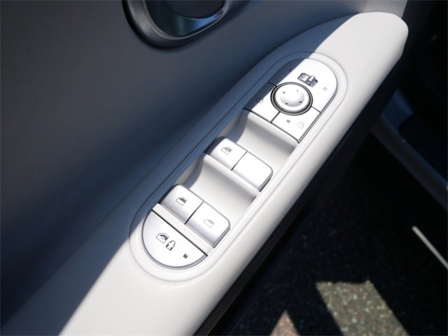 2024 Hyundai Ioniq 5 SEL photo 13
