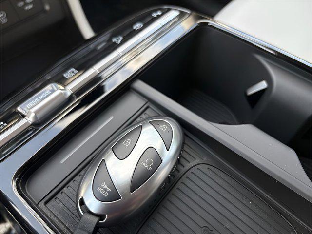 2025 Hyundai Tucson Hybrid Limited photo 27