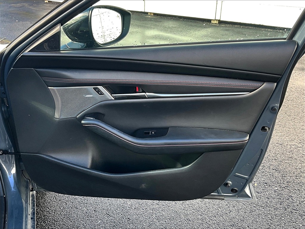 2023 Mazda Mazda3 2.5 s Carbon photo 12