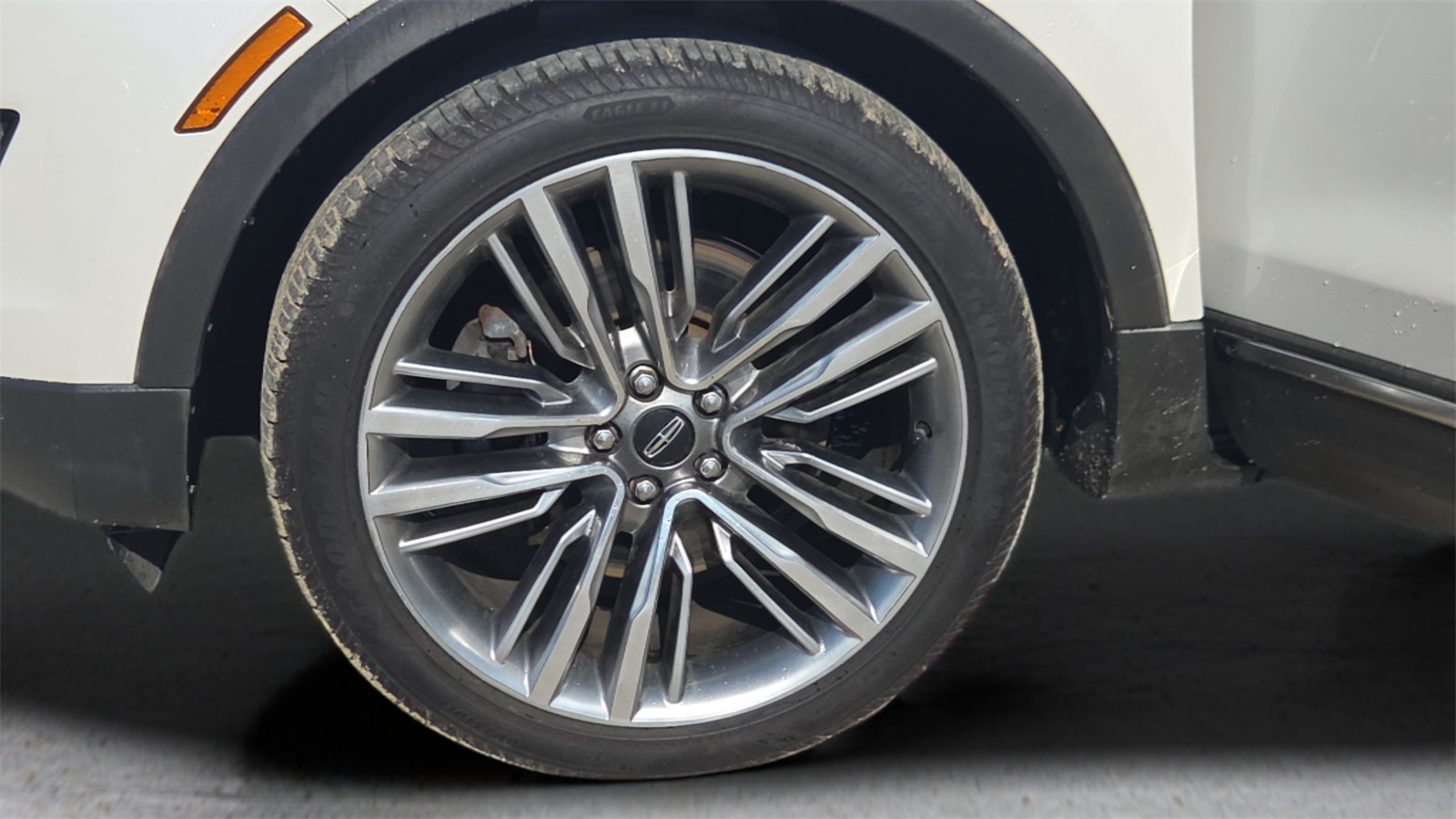 2016 Lincoln MKC Reserve photo 30