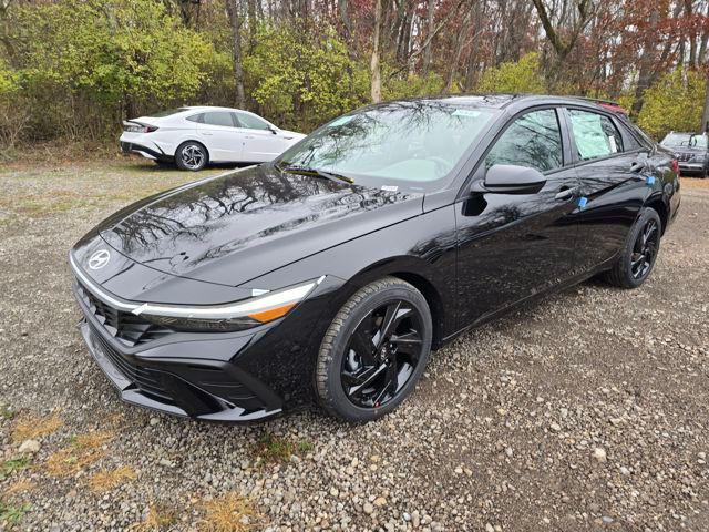 2026 Hyundai Elantra SEL's photo