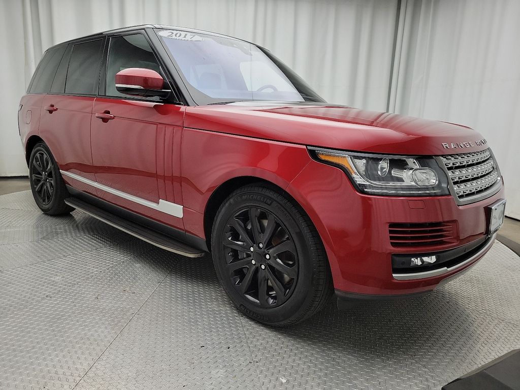 2017 Land Rover Range Rover SuperCharged HSE photo 2
