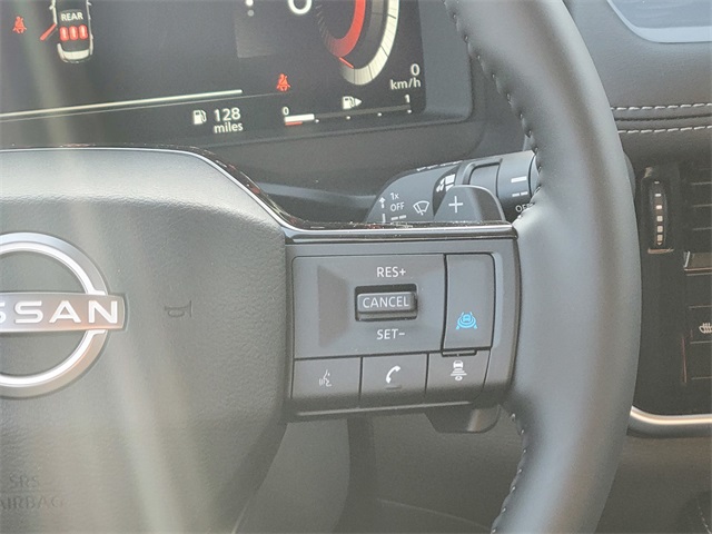 2025 Nissan Rogue Platinum photo 29