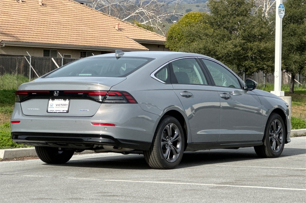 2025 Honda Accord Hybrid EX-L photo 4
