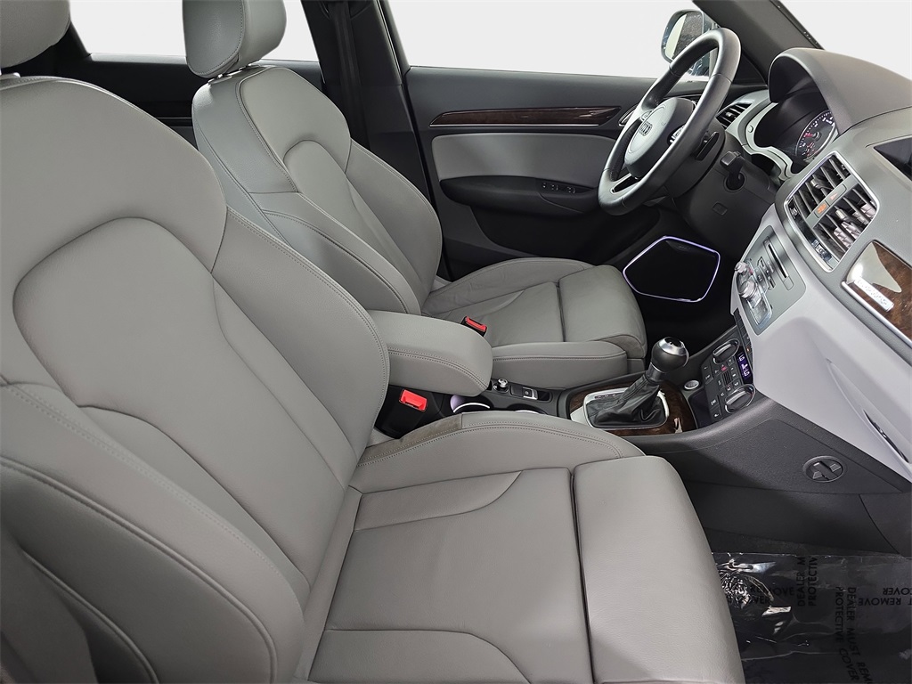 2017 Audi Q3 Prestige photo 7