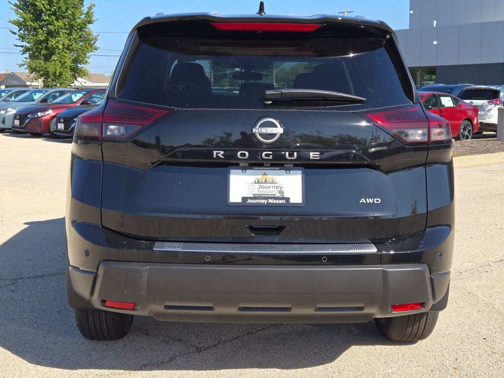 2026 Nissan Rogue SV photo 10