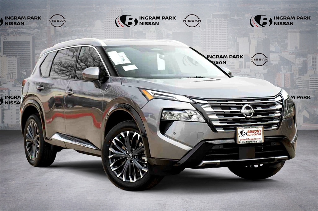 2026 Nissan Rogue Platinum's photo
