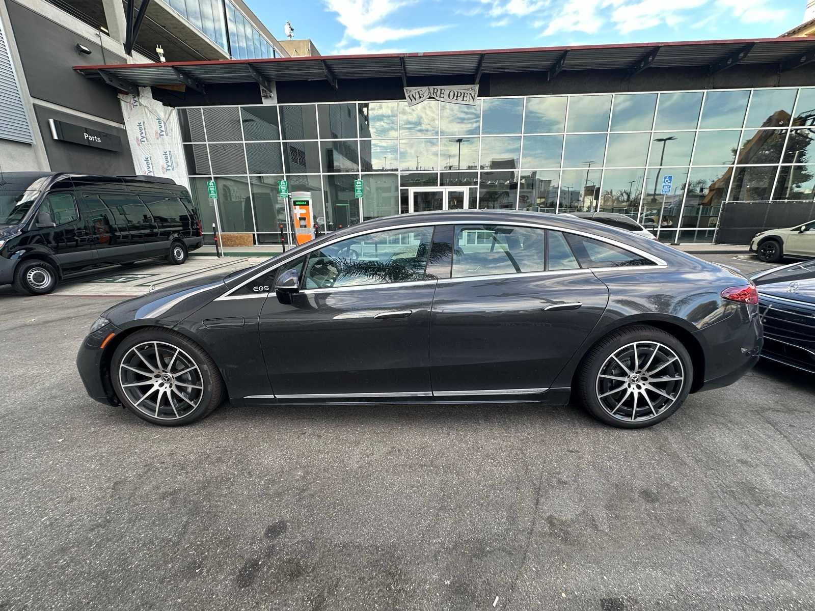 Used 2025 Mercedes-Benz EQS Base with VIN W1KCG4EBXSA051325 for sale in Los Angeles, CA
