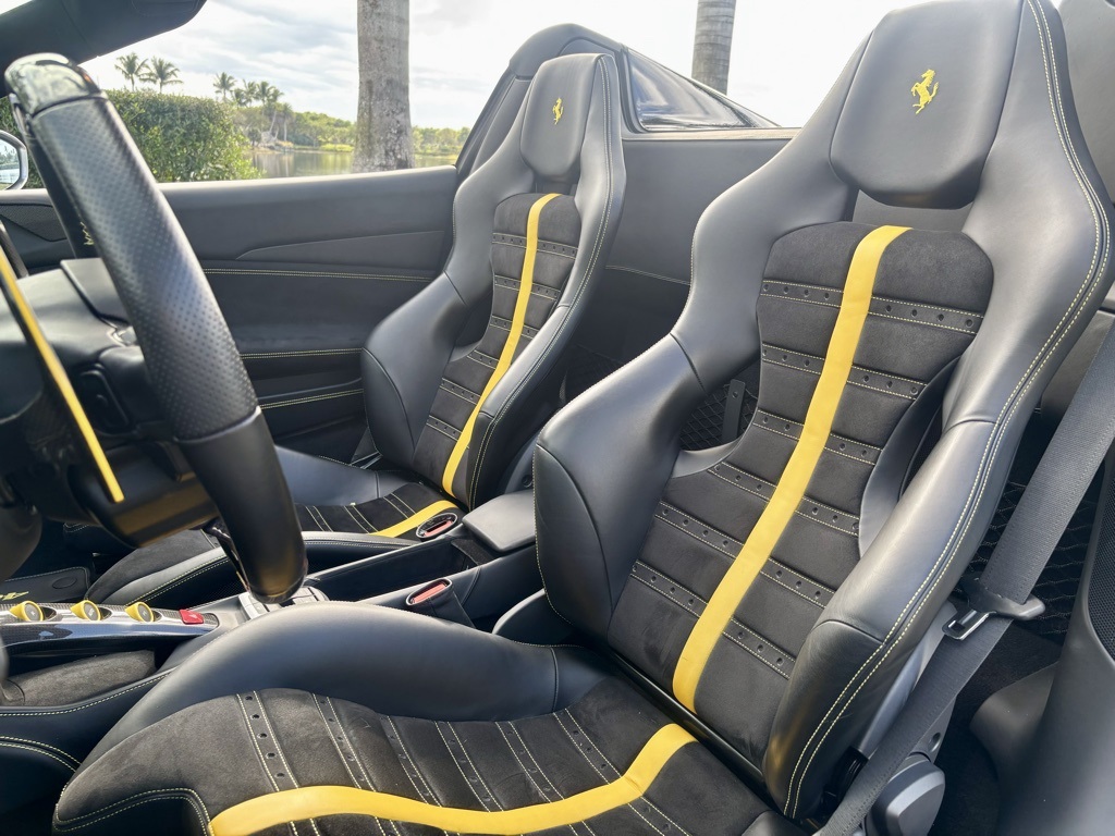 2019 Ferrari 488 Spider photo 3