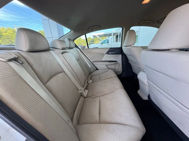 2015 Honda Accord LX photo 21