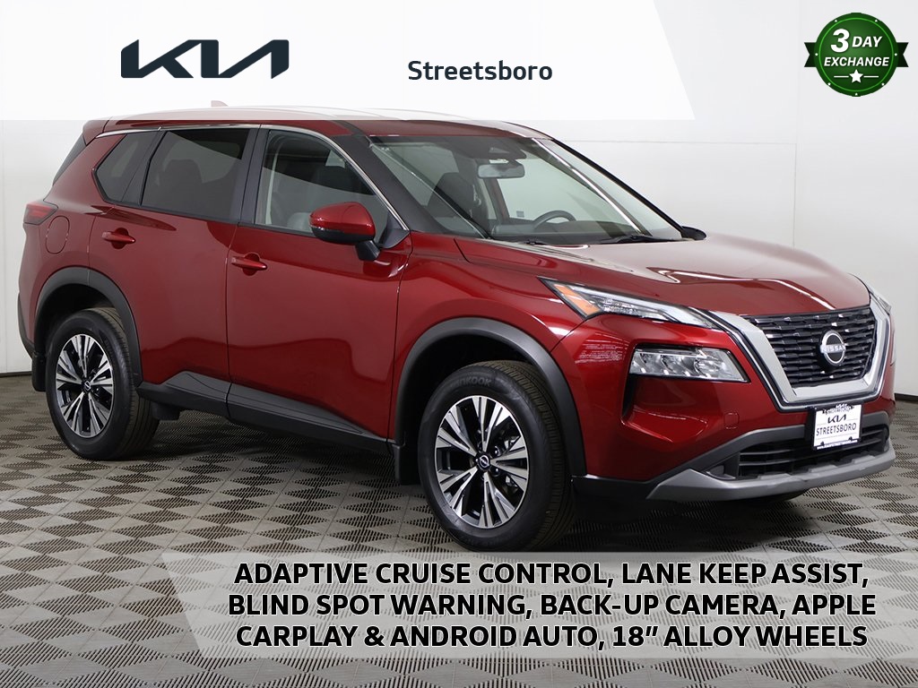 2023 Nissan Rogue SV's photo