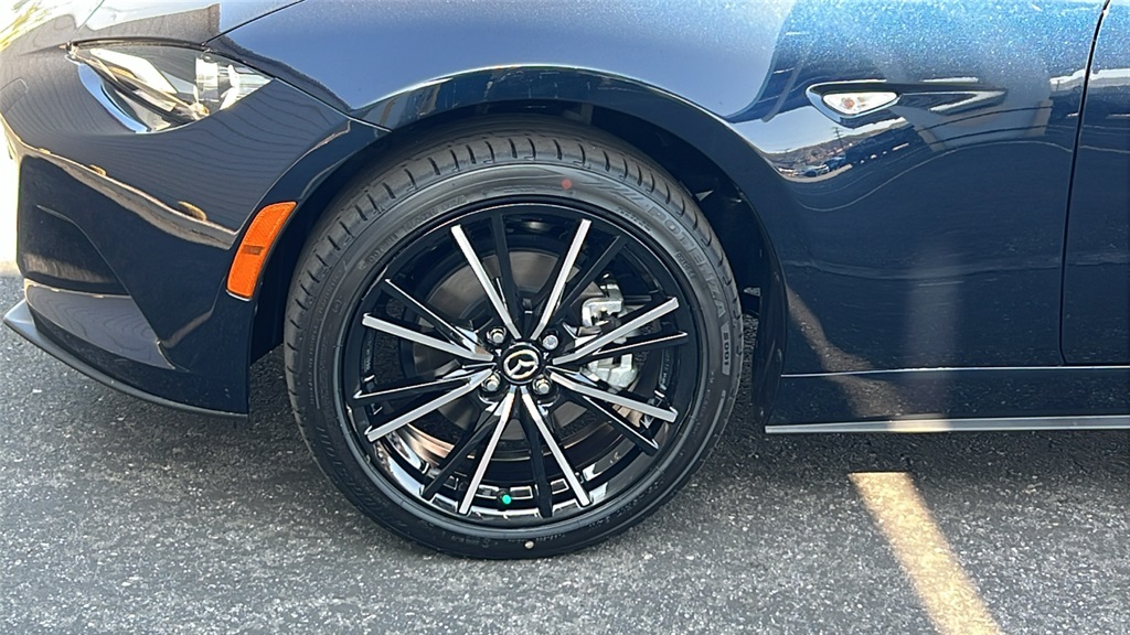 2025 Mazda MX-5 Miata Miata Grand Touring photo 12