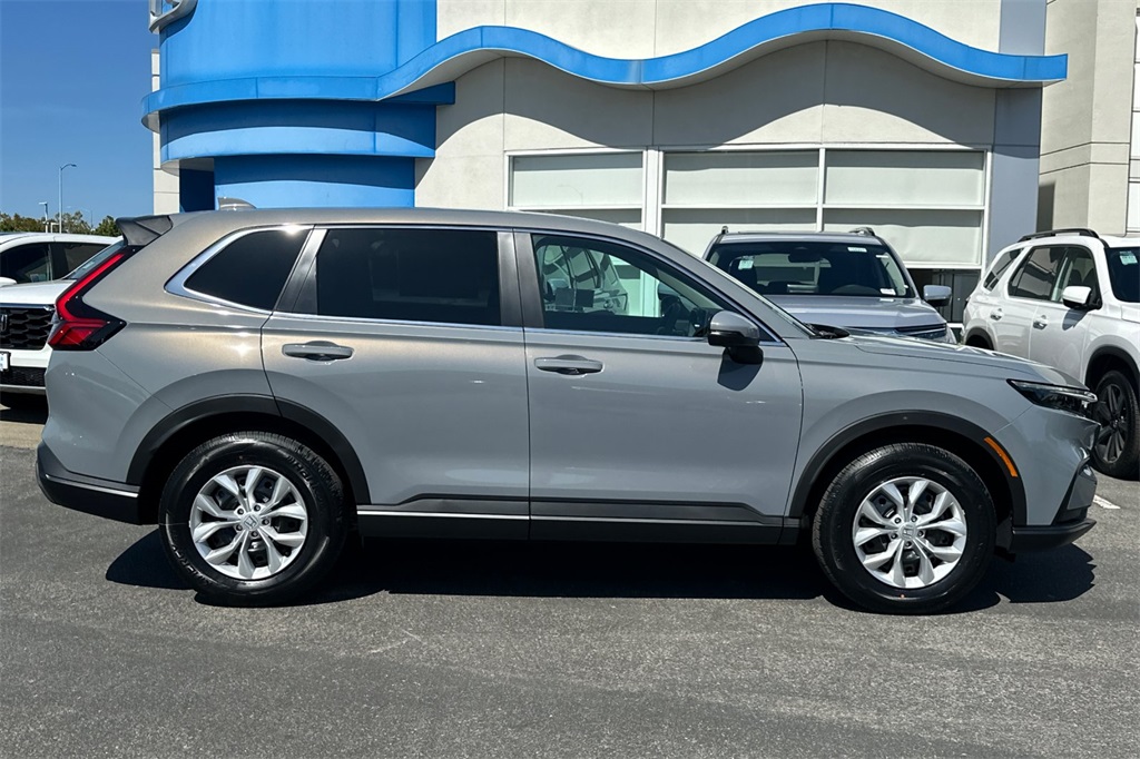 2026 Honda CR-V LX photo 4