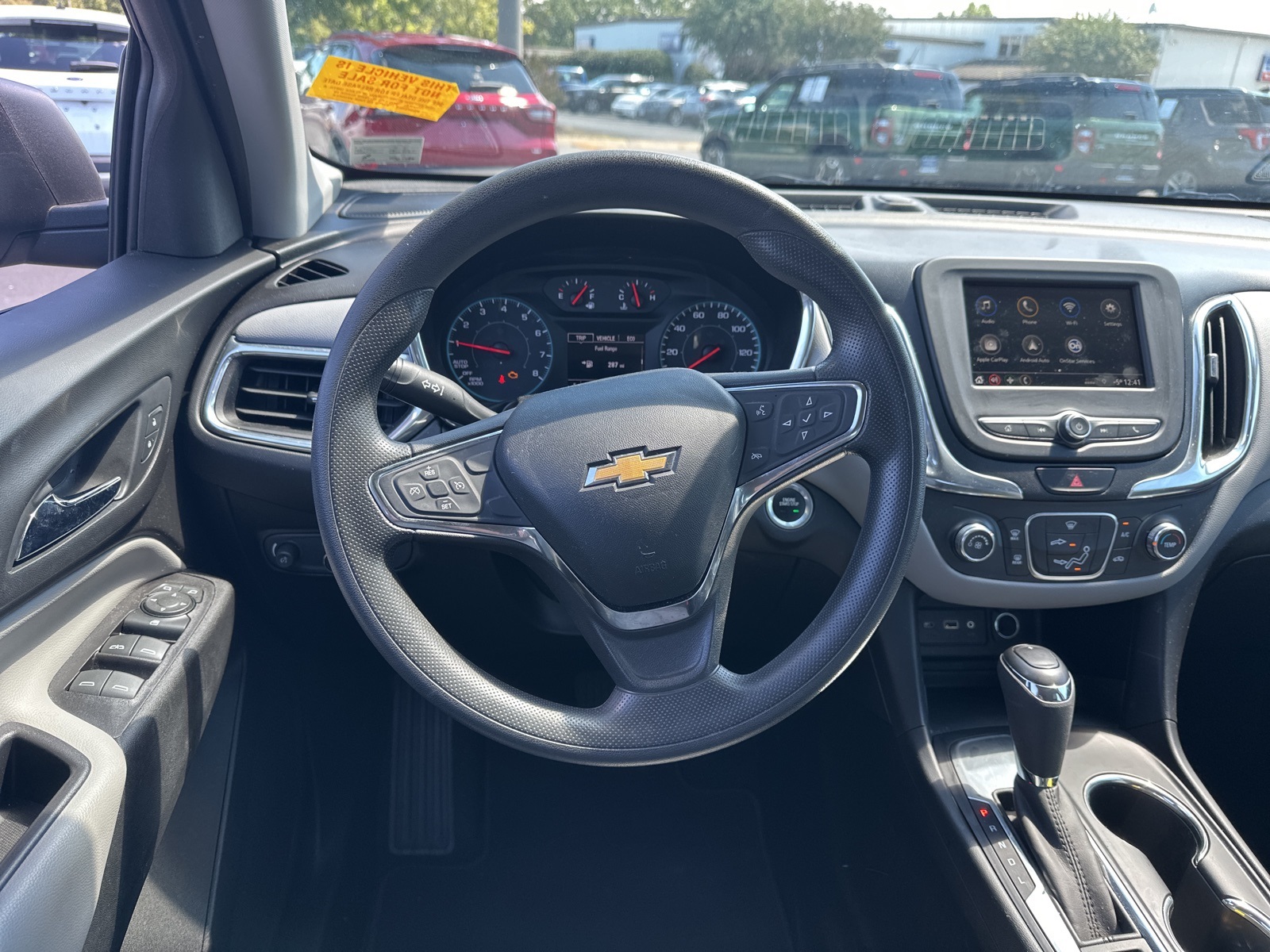 2019 Chevrolet Equinox LS photo 2