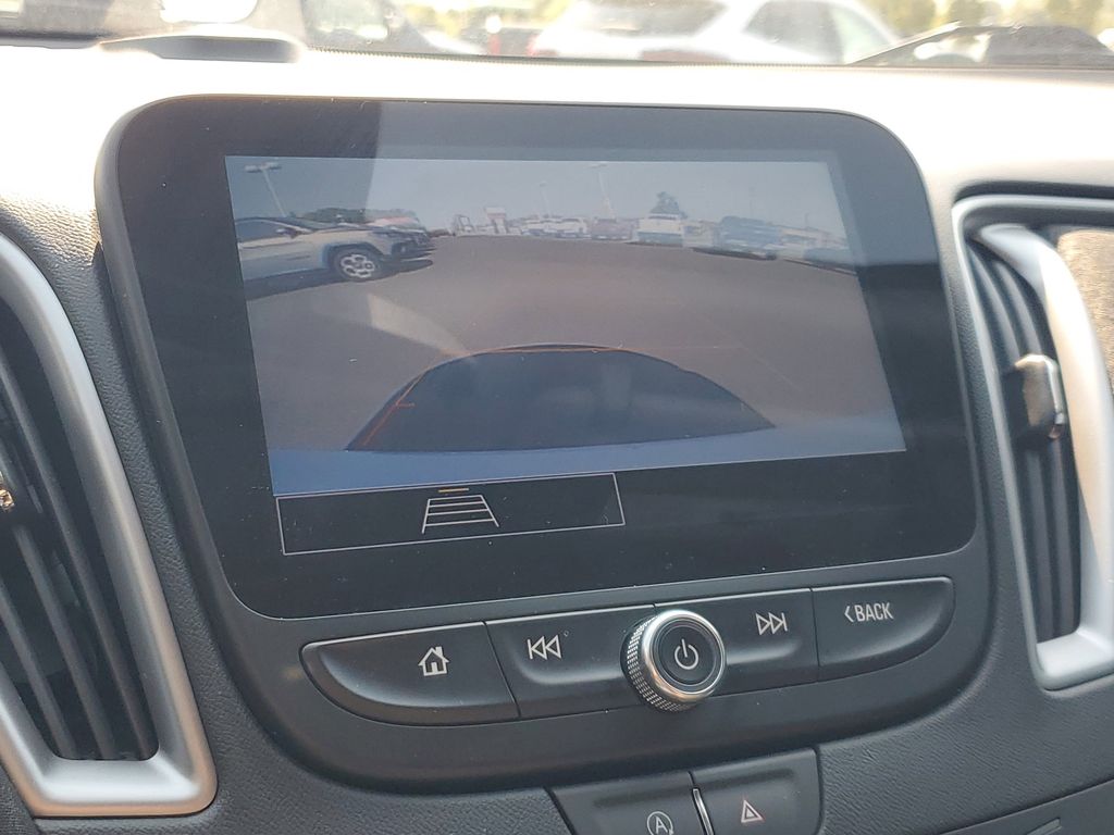 2021 Chevrolet Malibu RS photo 17