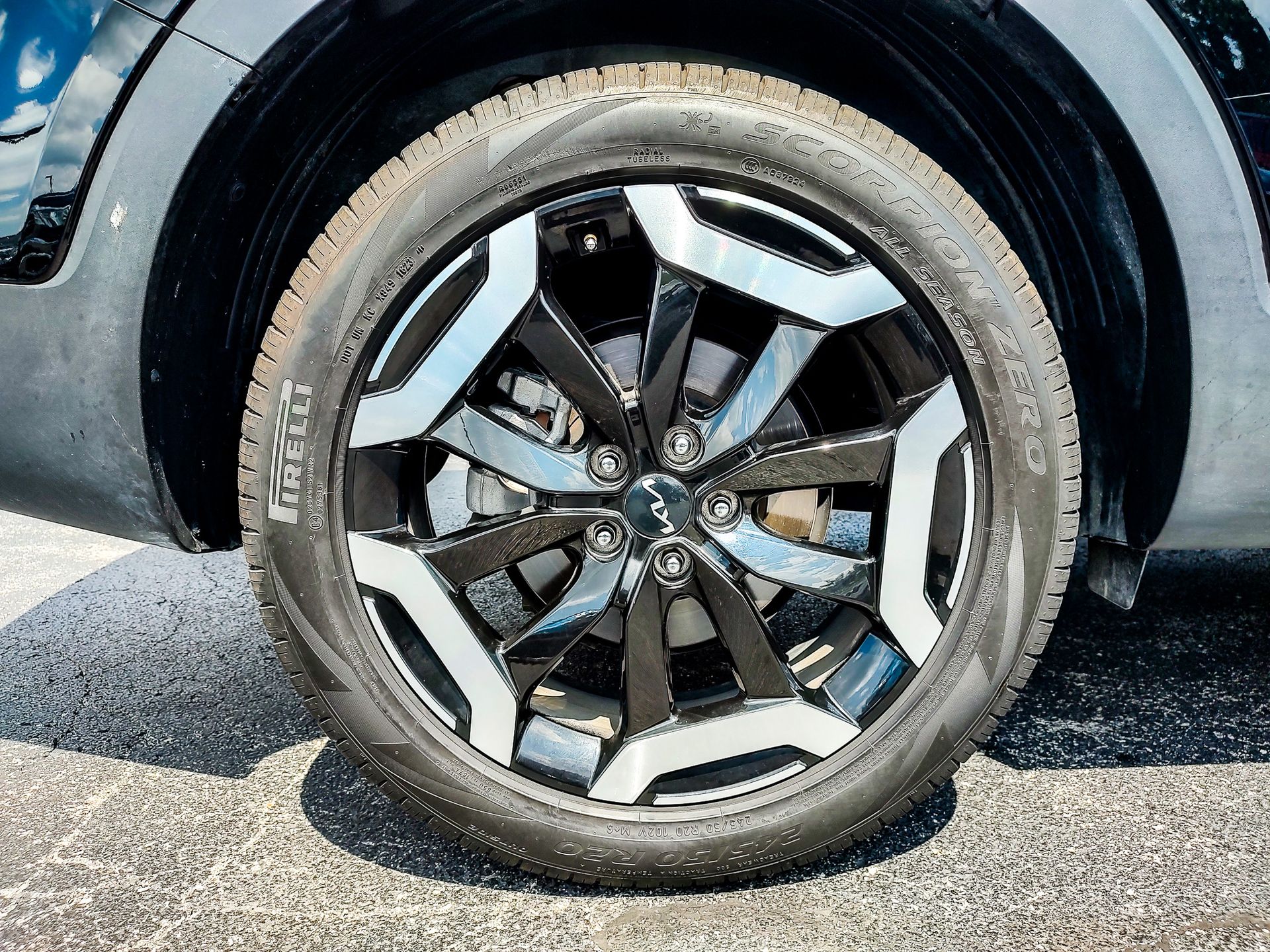 2023 Kia Telluride S photo 15