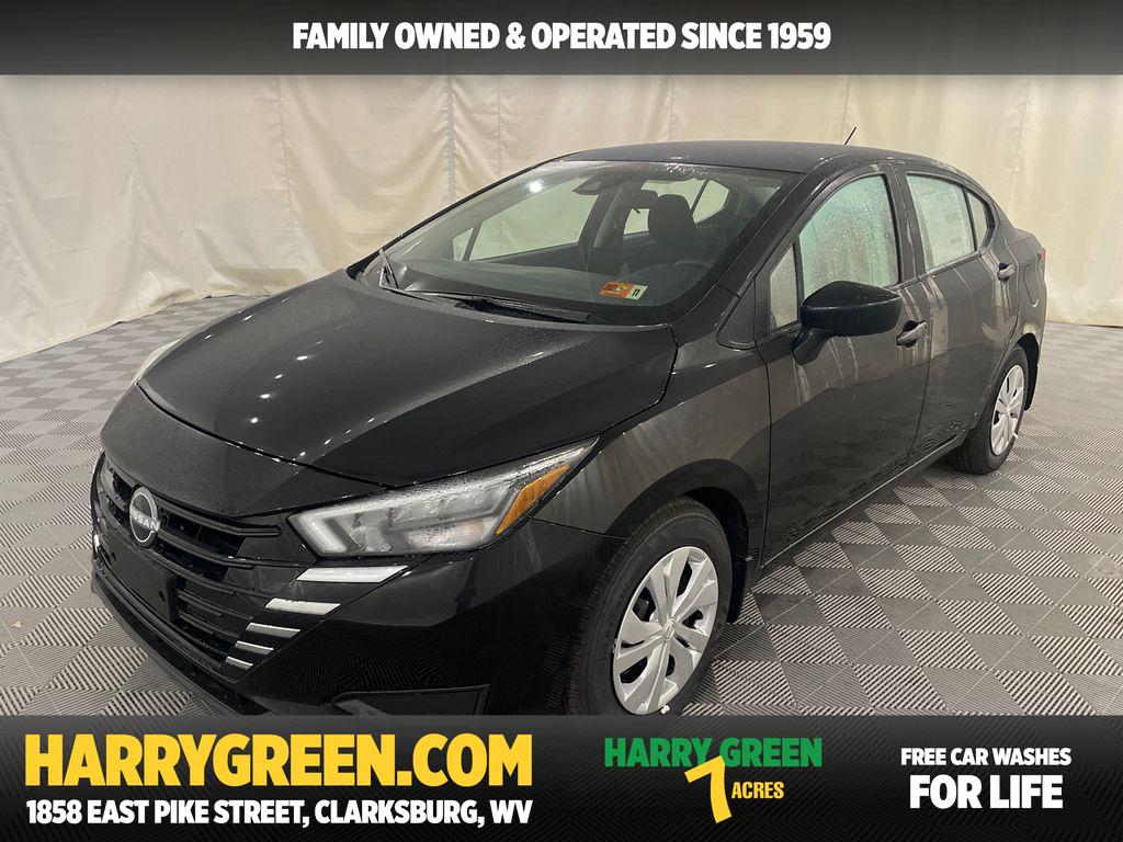 2025 Nissan Versa Sedan S's photo