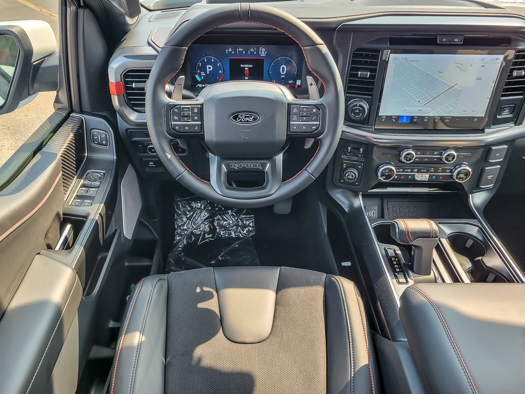 2025 FORD F-150 - Image 11