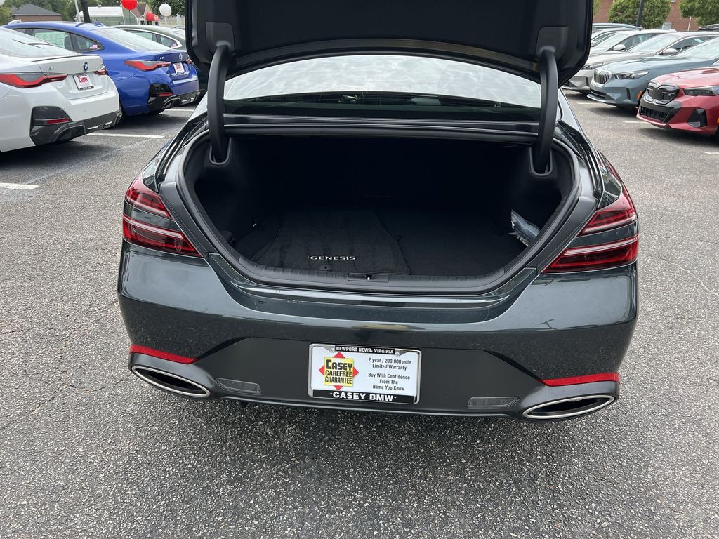 2023 Genesis G70 3.3T photo 28