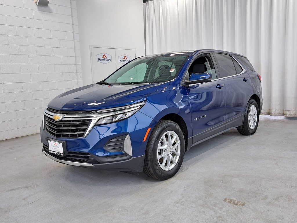 2022 Chevrolet Equinox LT photo 2