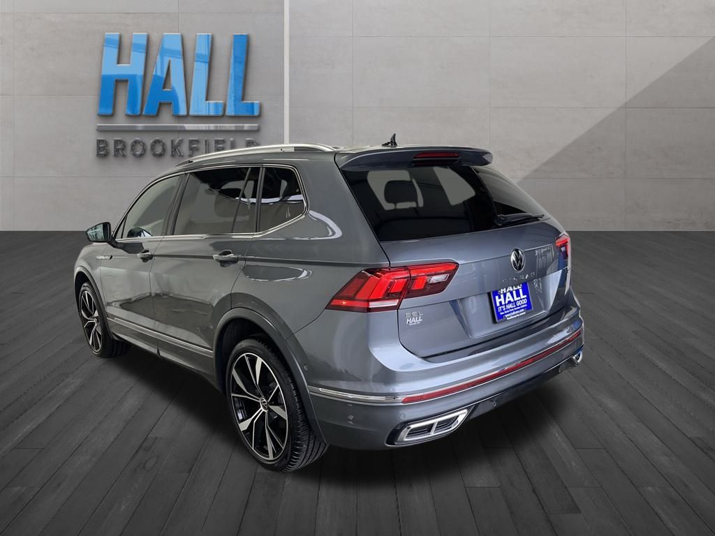 2024 Volkswagen Tiguan SEL R-Line Black photo 3