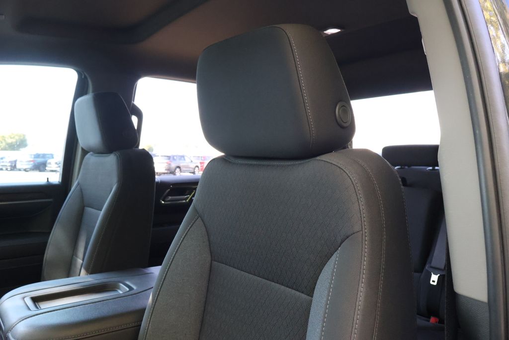 2022 Chevrolet Silverado 1500 RST photo 31