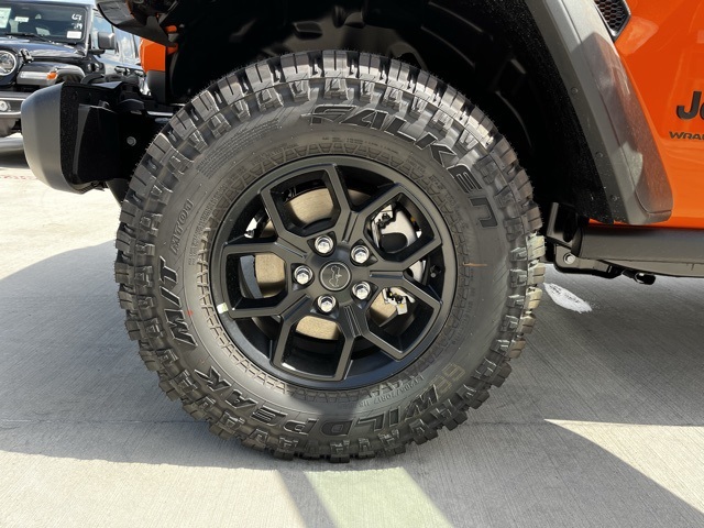 2025 Jeep Wrangler Willys photo 7