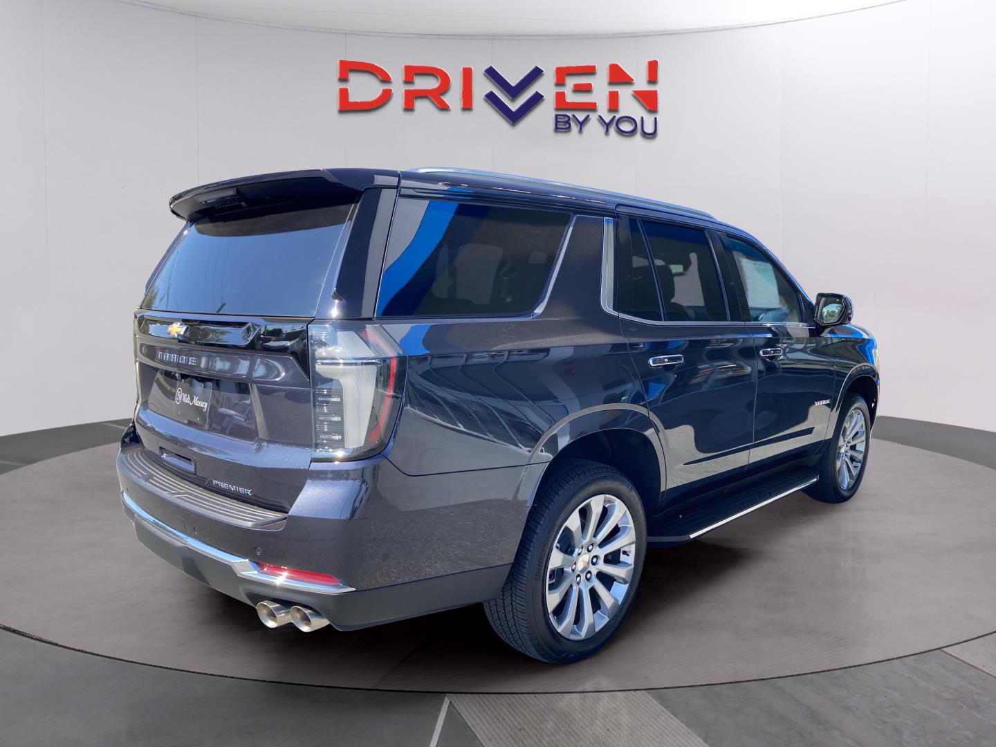 2025 Chevrolet Tahoe Premier photo 4