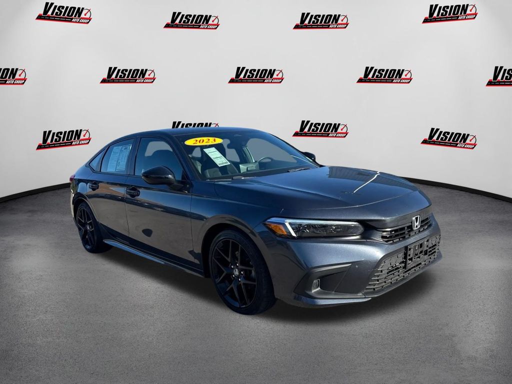 2023 Honda Civic Sport photo 3